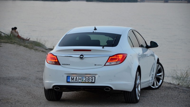 1301teszt/malibuinsignia/g_malibu_insignia_a (18)_medium.JPG